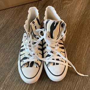 Zebra converse